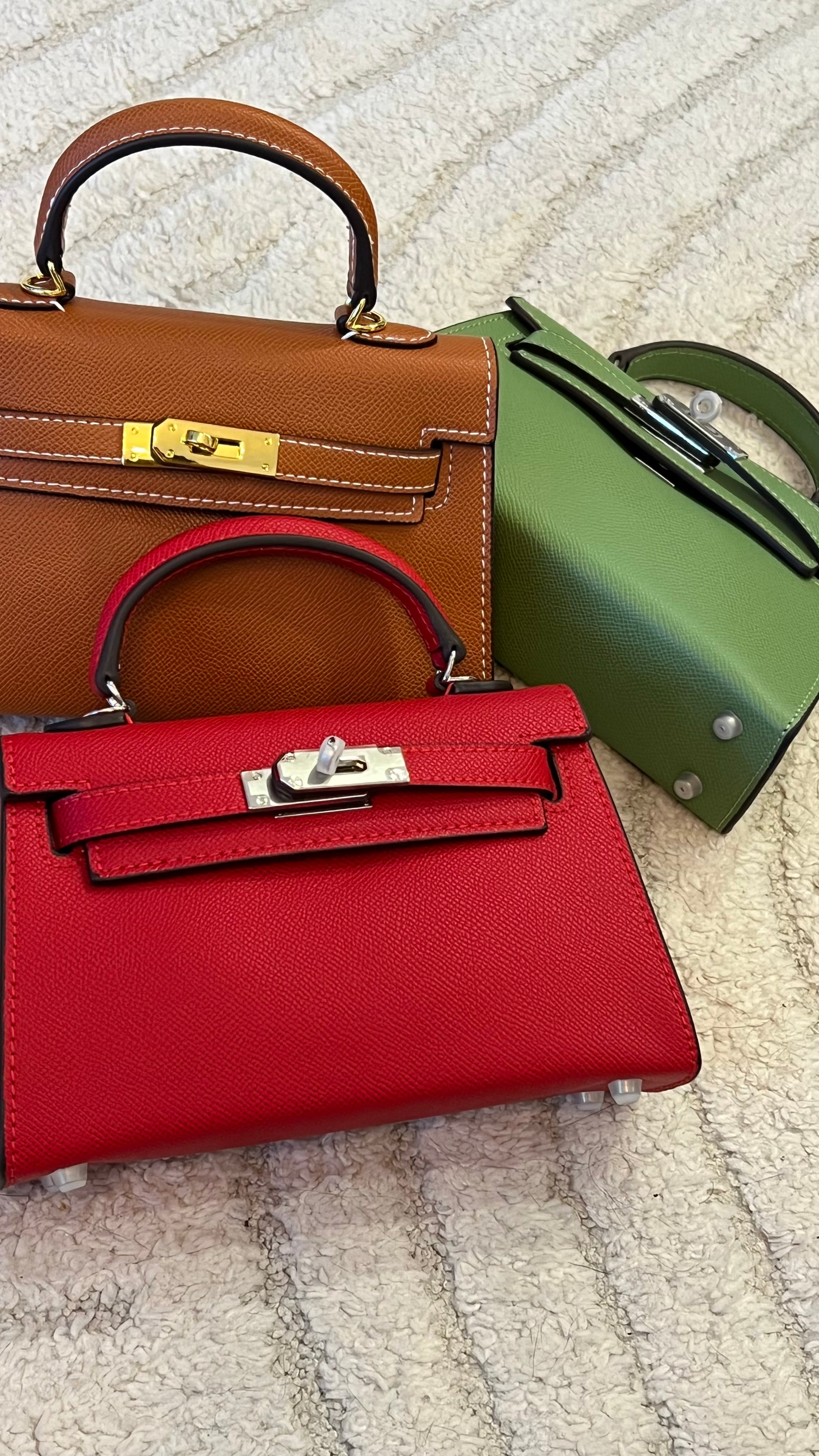 Petit Mavi Rouge Argenté